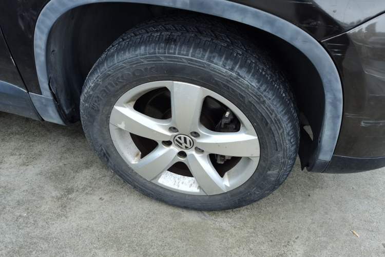 Used Volkswagen Tiguan 2013 1.8 TSI Automatic Two-Wheel Drive Comfort Edition Right Front Wheel Hub