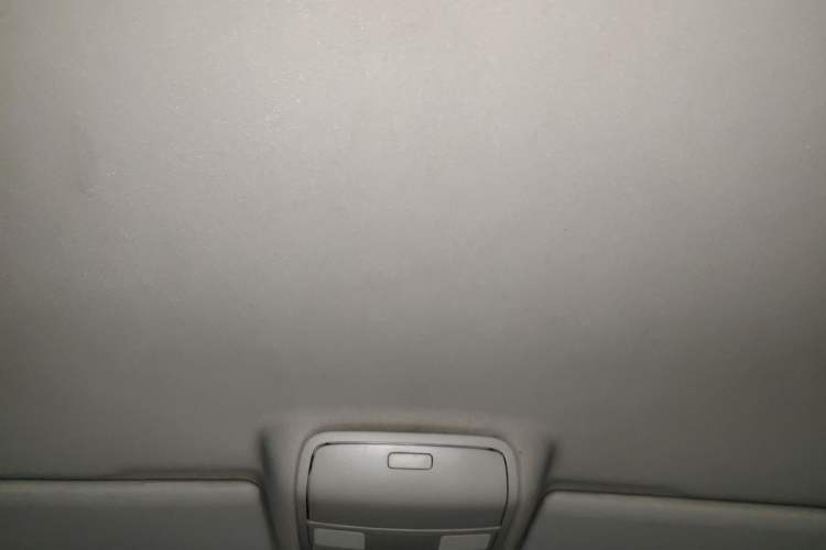 Used Volkswagen Golf 2011 1.6 Manual Fashion Edition