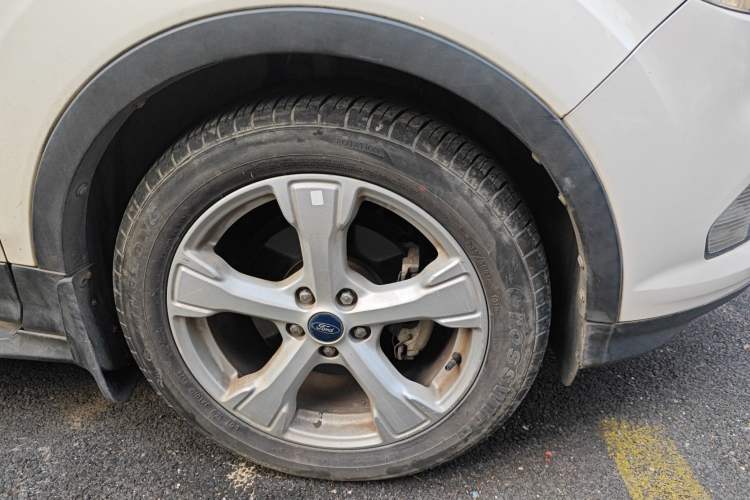 Used Ford Kuga 2017 EcoBoost 180 Two-Wheel-Drive Tiger Leap Model