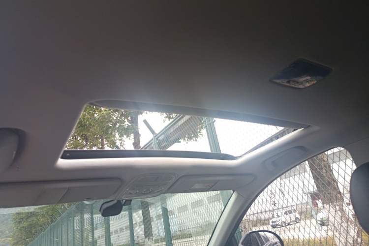 Used Haval H6 2015 Upgraded Model 1.5T Manual Two-Wheel Drive Elite Version