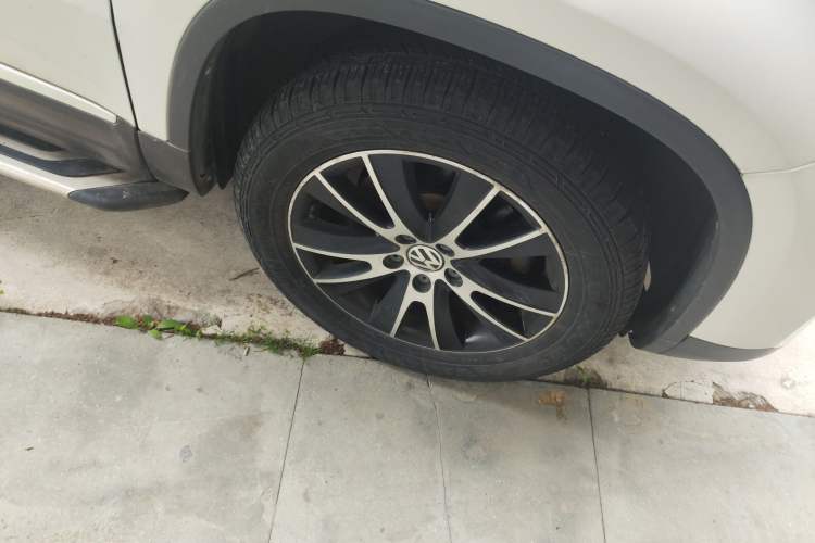 Used Volkswagen Tiguan 2016 300TSI Automatic All-Wheel Drive Luxury Edition