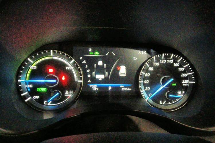 Used Toyota Highlander 2022 Dual-Engine 2.5L Two-Wheel Drive Prestige Edition 7-Seater