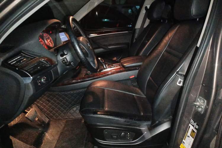 Used BMW X5 2011 xDrive35i Leading Model