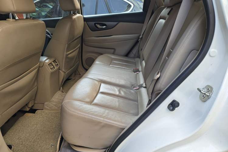 Used Nissan X-Trail 2014 2.0L CVT Comfort Edition 2WD