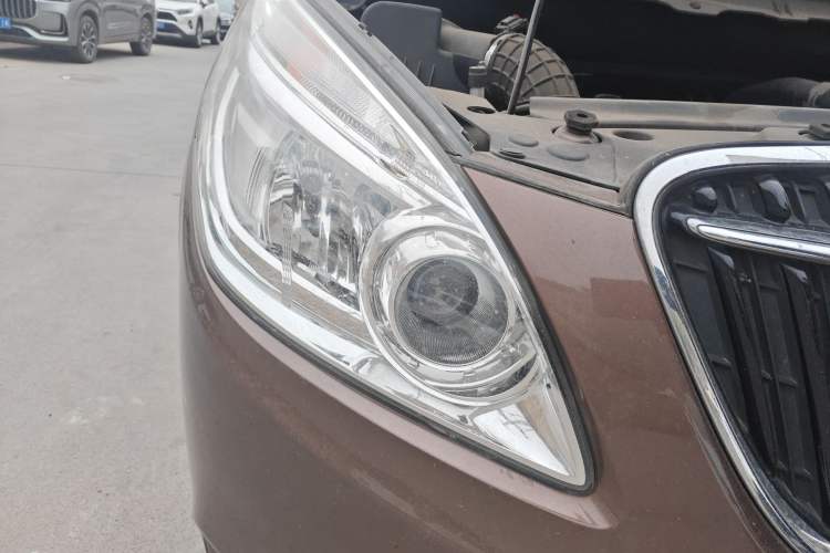 Used Buick GL8 2018 28T Luxury Model China VI Standard