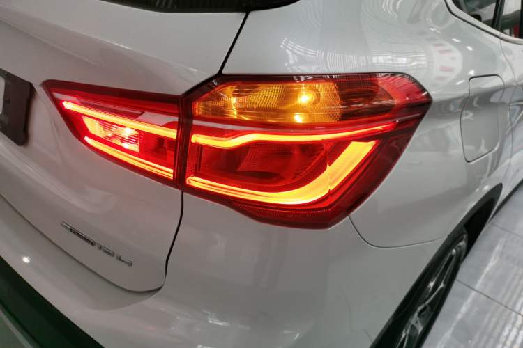 Used BMW X1 2019 sDrive18Li Premium Edition
