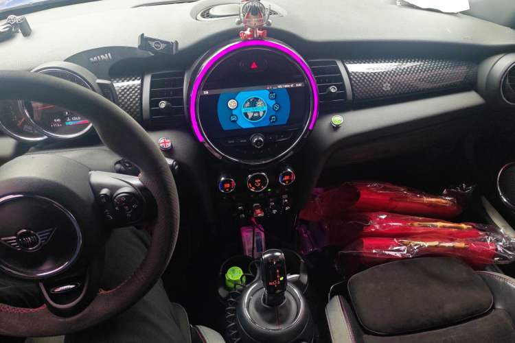 Used MINI MINI 2019 2.0T COOPER S Racing Driver
