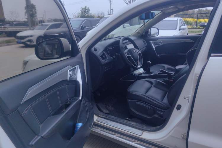 Used Geely Auto Vision X6 2016 1.8L Manual Luxury Model