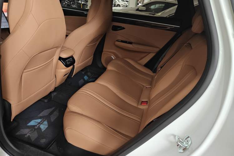 Used Geely Galaxy L7 2025 EM-i 115km Exploration+ Edition