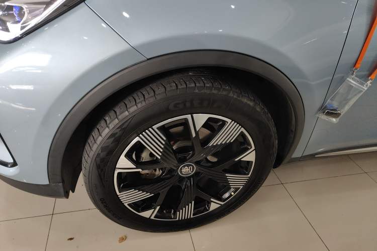 Used BYD Tang New Energy 2024 DM-i Glory Edition 112KM Flagship Model
