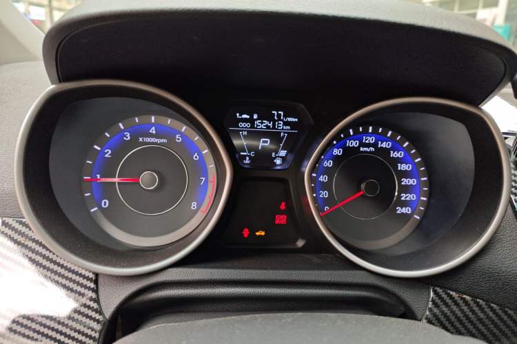 Used Hyundai Elantra (5th Generation / Langdong) 2016 1.6L Automatic Smart Version Instrument Cluster