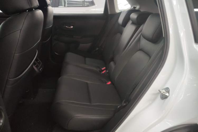 Used Honda HR-V 2023 2.0L eHEV Dynamic Speed Version