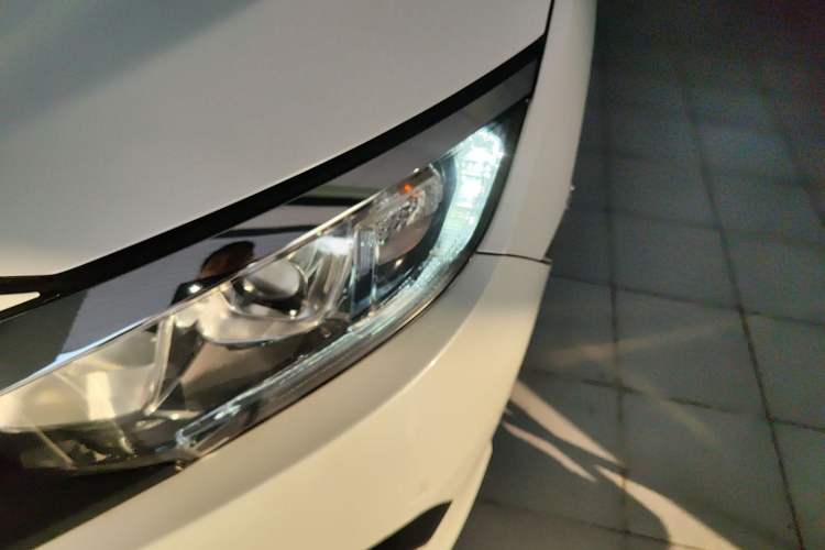 Used Honda Civic 2016 220TURBO CVT Luxury Edition