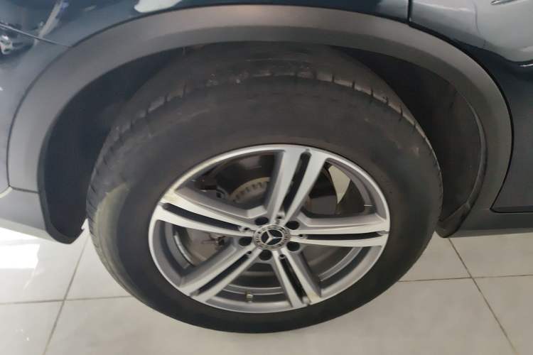 Used Mercedes-Benz GLC 2020 Facelifted GLC 260 L 4MATIC Dynamic Edition
