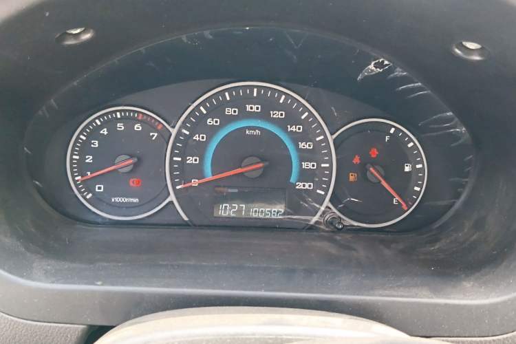 Used Wuling Rongguang V 2016 1.5L Standard Version
