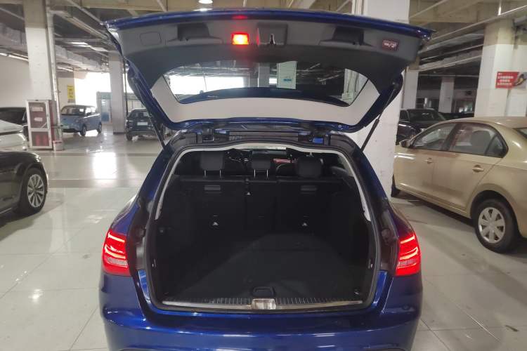 Used Mercedes-Benz C-Class 2018 C 200 Estate
