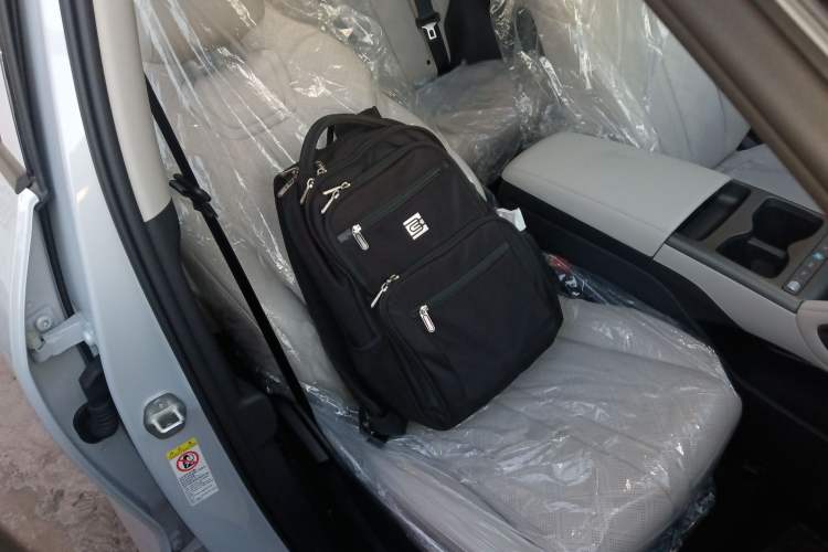 Used BYD Yuan UP 2025 Model 301KM Leading Version