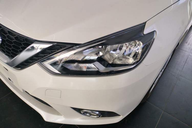 Used Nissan Sylphy 2022 Classic 1.6XL CVT Luxury Edition Left Front Headlight