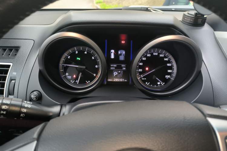 Used Toyota Prado 2016 3.5L Automatic TX-L