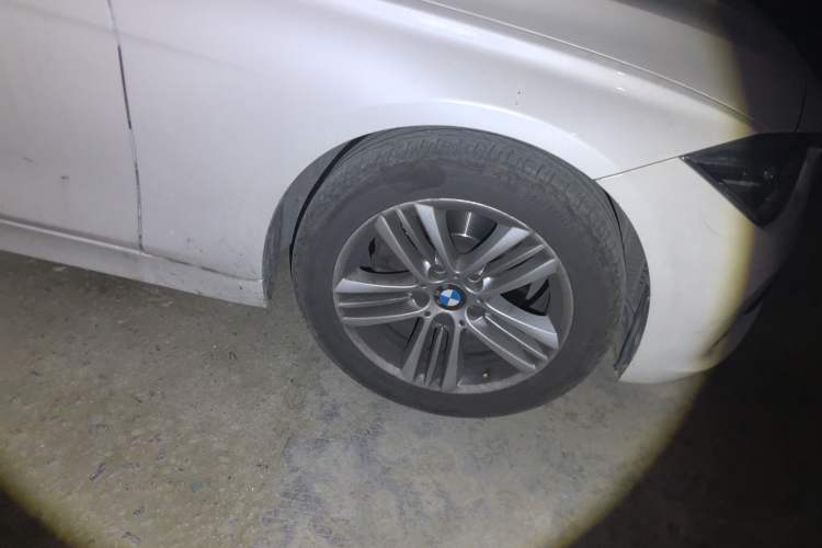 Used BMW 3 Series 2018 318i
