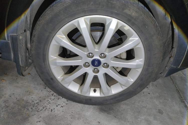 Used Ford Kuga 2015 1.5L GTDi Two-Wheel Drive Fashion Edition
