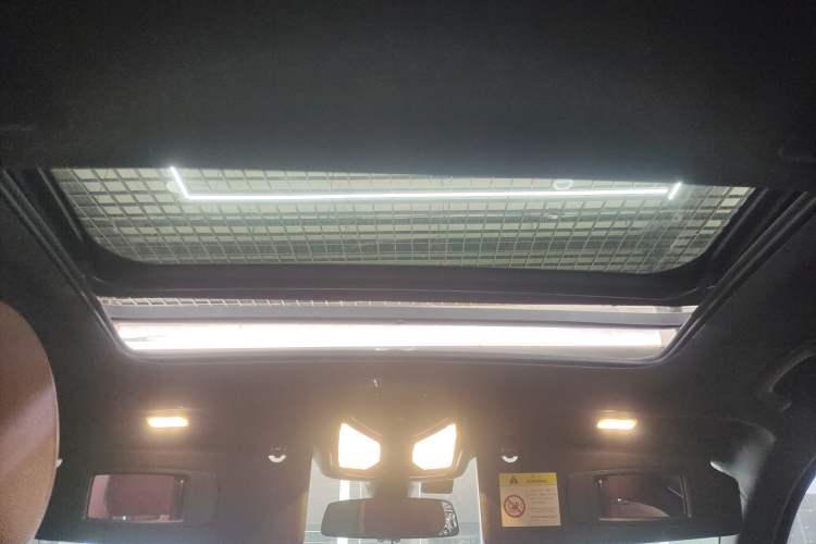 Used BMW 5 Series 2019 Facelifted 530Li Leading Edition M Sport Package
