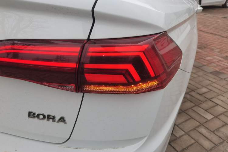 Used Volkswagen Bora 2020 1.5L Automatic Comfort Model Right Rear Taillight