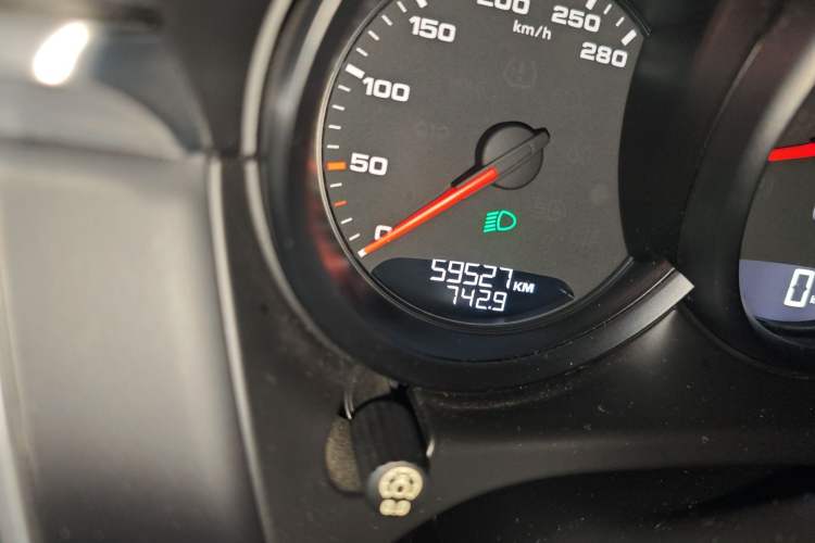 Used Porsche Macan 2017 Macan 2.0T Odometer Close Up