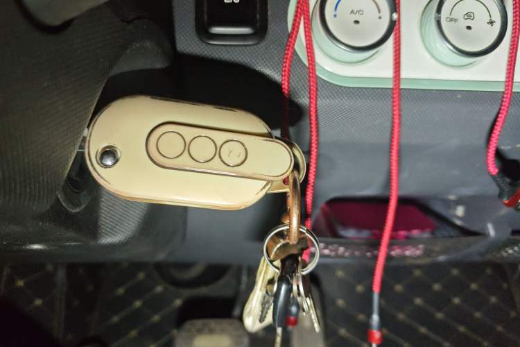 Used Wuling Hongguang MINIEV 2022 Macaron Premium Model – Lithium Iron Phosphate
