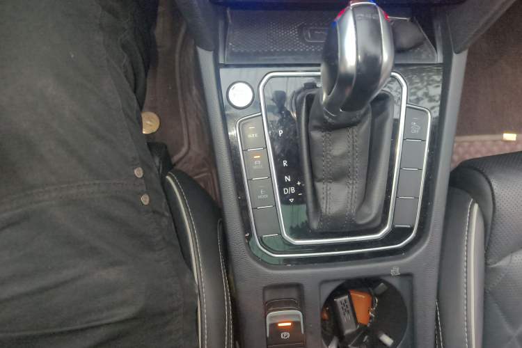 Used Volkswagen Magotan GTE Plug-in Hybrid 2020 GTE Luxury Model