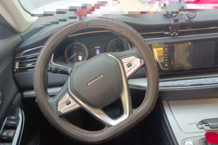 Used CHANGAN OSHAN X7 2020 1.5T Automatic Luxury Version Steering Wheel