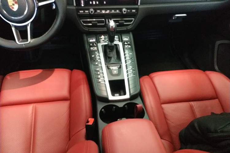 Used Porsche Macan 2021 Macan 2.0T