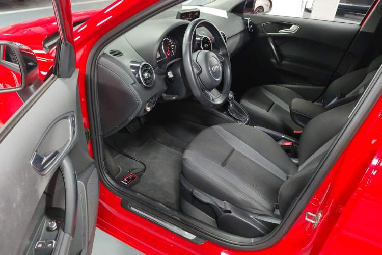 Used Audi A1 2016 30 TFSI Sportback Design Fashion Edition
