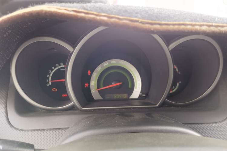 Used Chevrolet Lova 2010 1.6MT Dynamic Edition Instrument Cluster