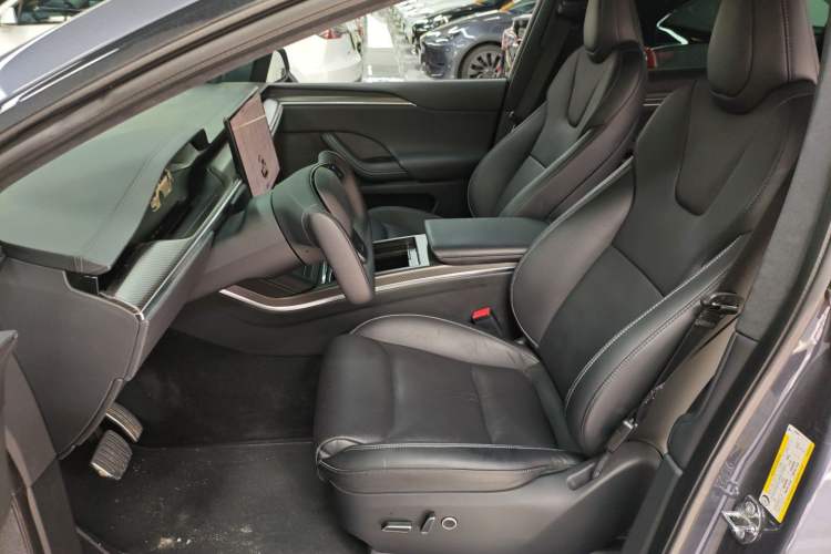 Used Tesla Model X 2023 Three-Motor All-Wheel-Drive Plaid Version
