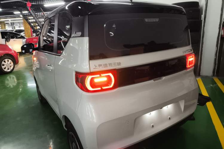 Used Wuling Hongguang MINIEV 2022 Macaron Premium Model – Lithium Iron Phosphate
