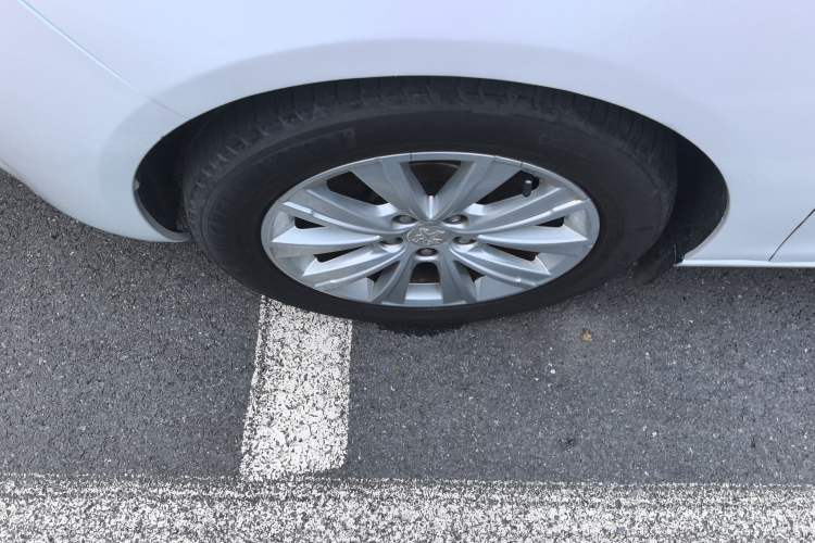 Used Peugeot 308S 2015 1.2T Automatic Jingchi Edition Exterior 4