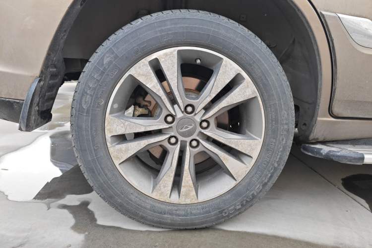 Used Chery Tiggo 3 2015 1.6L Manual Zhishang Commemorative Edition
