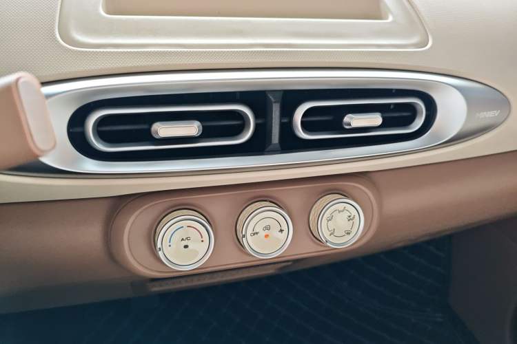 Used Wuling Hongguang MINIEV 2025 Four-Door Version Advanced Edition