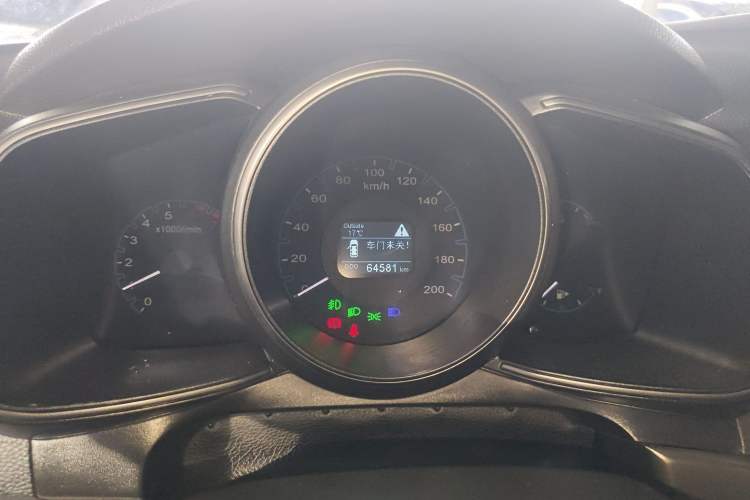 Used Oshan CX70 2017 CX70T 1.5T Manual High-Performance Edition