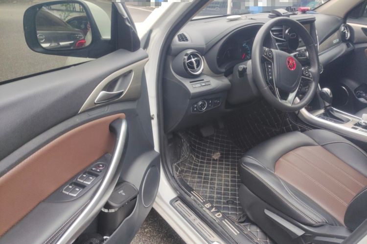 Used BYD Song 2018 1.5TID Automatic Smart Connect Prestige Model
