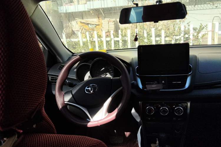 Used Toyota YARiS L Zhi Xuan 2021 X-Trail 1.5L CVT Luxury Edition
