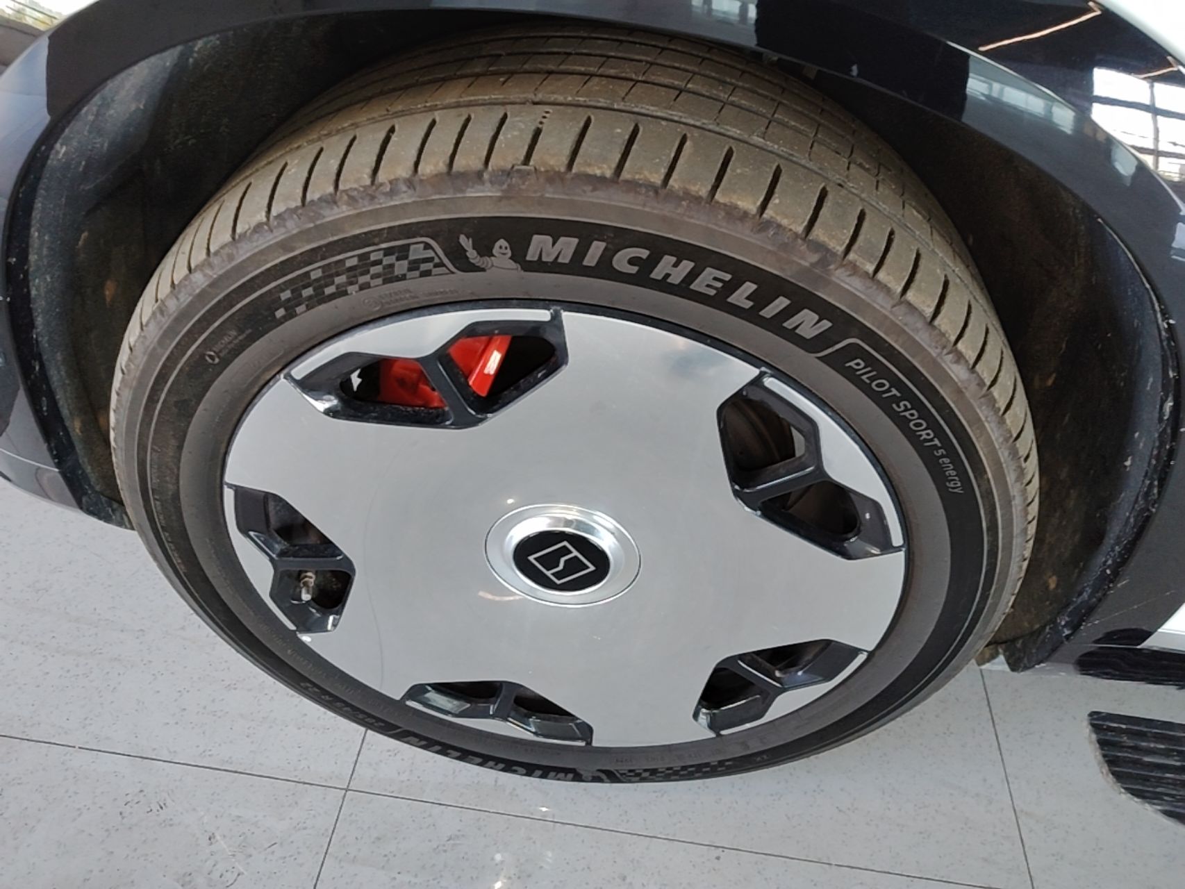 Zeekr 9X 2025 Ultra Edition 70kWh — снимка 10