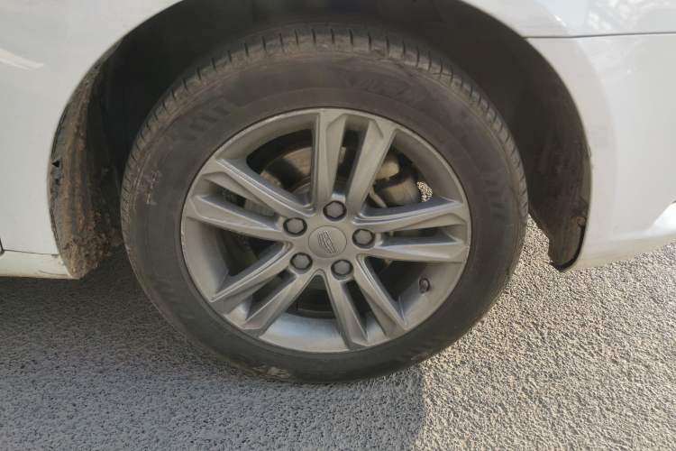 Used Geely Auto Emgrand 2017 Sedan Million Edition 1.5L Manual - Upward Version