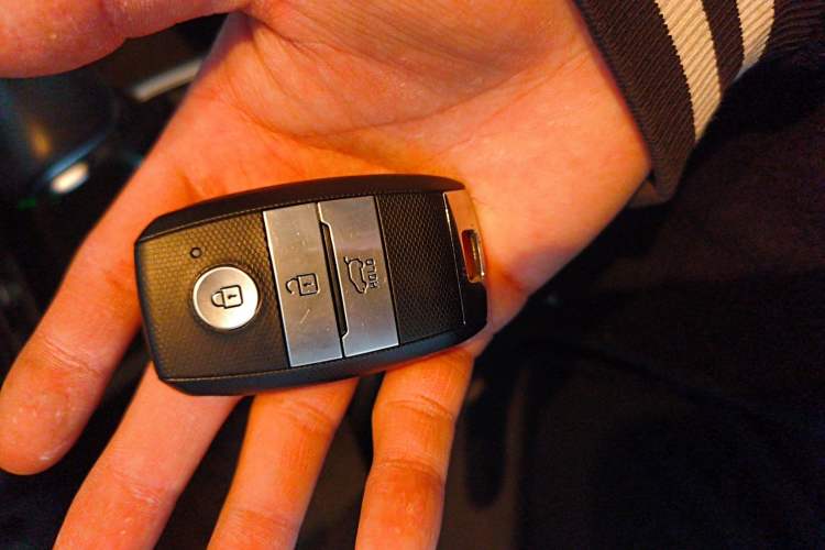 Used Kia kx1 Stonic 2019 1.4L Automatic Fun Edition China VI