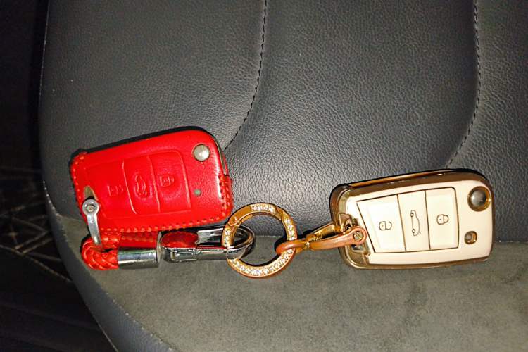 Used Volkswagen Tiguan L 2019 Revised 330TSI Automatic Two-Wheel Drive Smart & Luxury Edition China VI Standard Vehicle Key