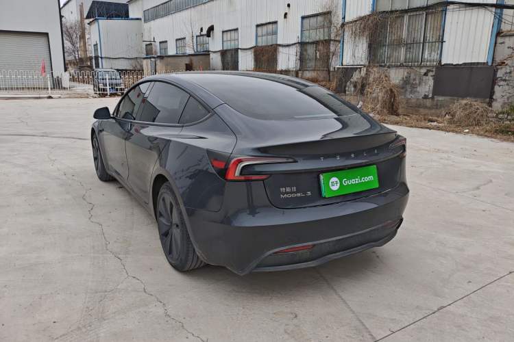 Used Tesla Model 3 2023 Rear-Wheel-Drive Version
