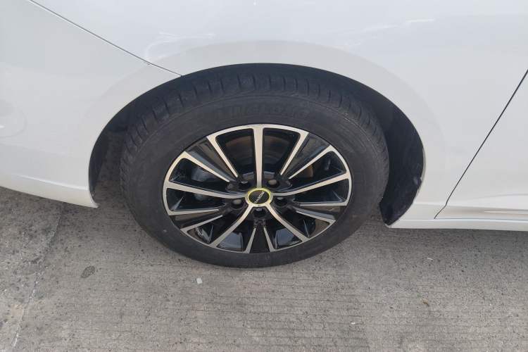 Used Roewe i5 2021 1.5L CVT Diamond Edition
