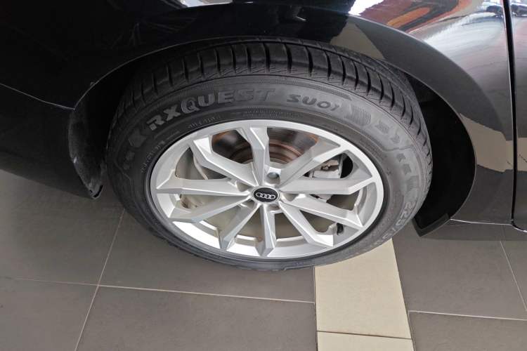 Used Audi A6L 2023 Revised 40 TFSI Luxury Prestige Edition
