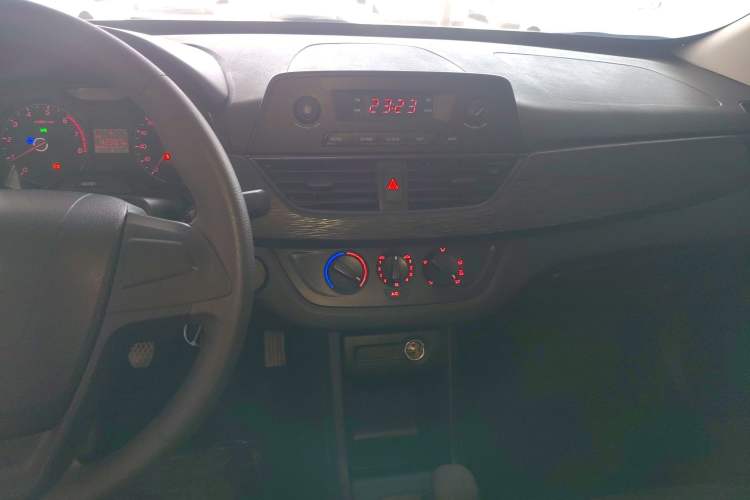 Used Baojun 310 2020 1.2L Manual Value Edition
